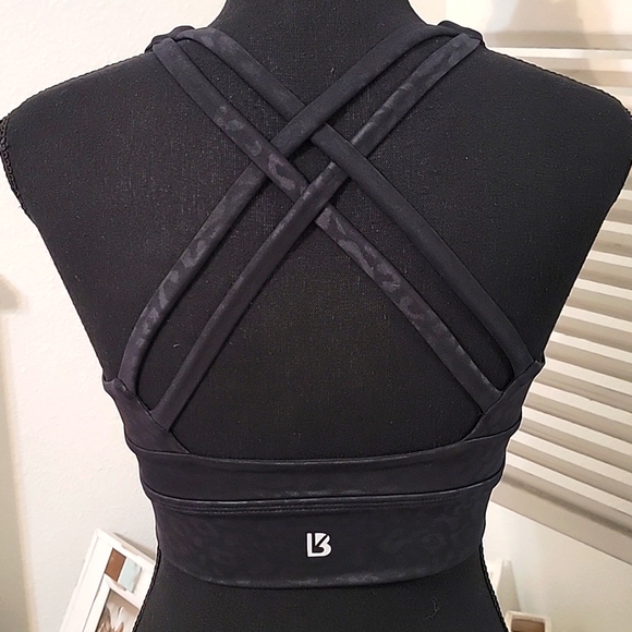 🆕️ BuffBunny Rosa Sports Bra V2 - Picture 3 of 7